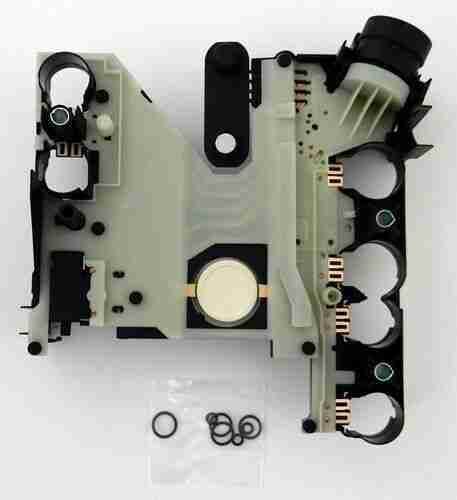 722.6 Connector Plate, Solenoid (U-shaped Dip Stick Hole) (04-Up)