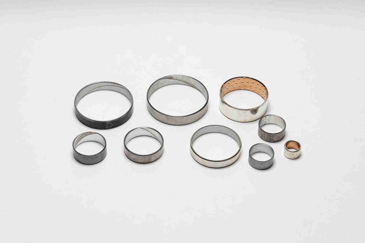 KM171-5, 175-5, 176-5, 177 Bushing Kit compatible with Hyundai Mitsubishi (89-Up)